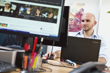 community manager