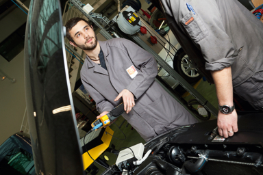 technicien électronicien / technicienne électronicienne