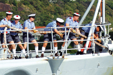 officier marinier / officière marinière