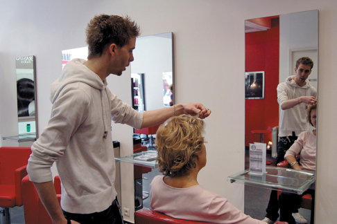 Coiffeur / Coiffeuse